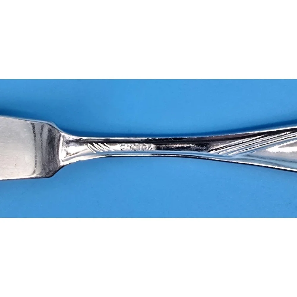 Oneida Camber‎ Cresta Windswept Scroll Serving Spoons and Butter Knife Stainless
